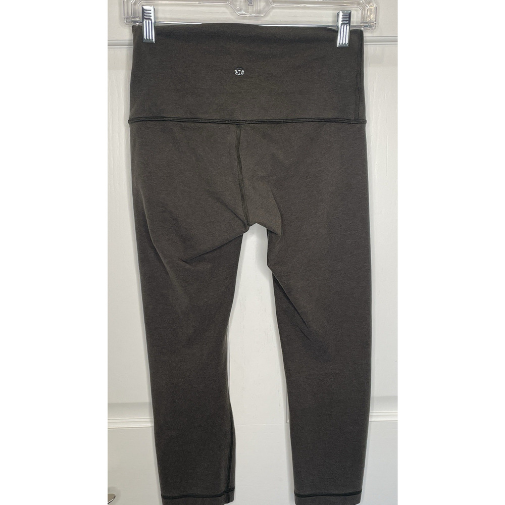 Lululemon Women's Wunder Under High-Rise Crop Legging Sz 6 Sports Yoga Stretch